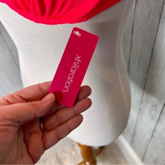 Xhilaration Bikini Top H2 - Picture 2 of 4